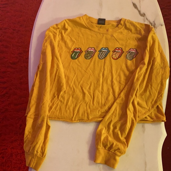 Long sleeved vintage crop shirt - Picture 3 of 3